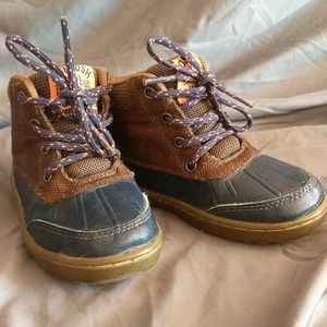 OshKosh boys boots